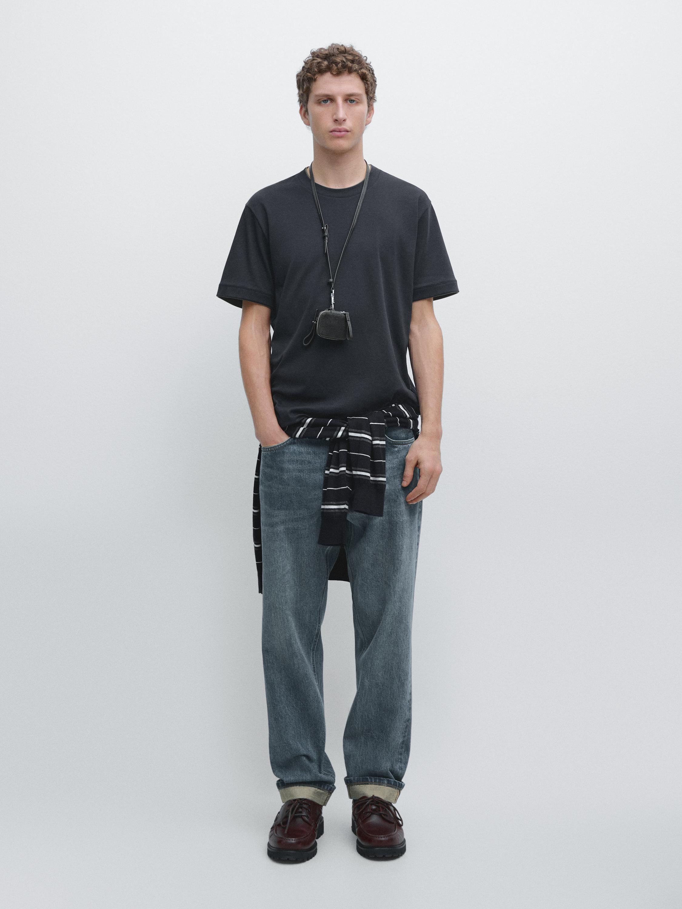 Contrast collar T-shirt, 100% cotton